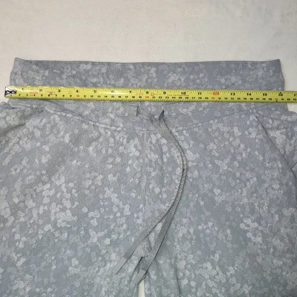 Lululemon Ready to Rulu Jogger Crop Pants Size‎ 10 Grey Spritz Jacquard - Picture 8 of 11